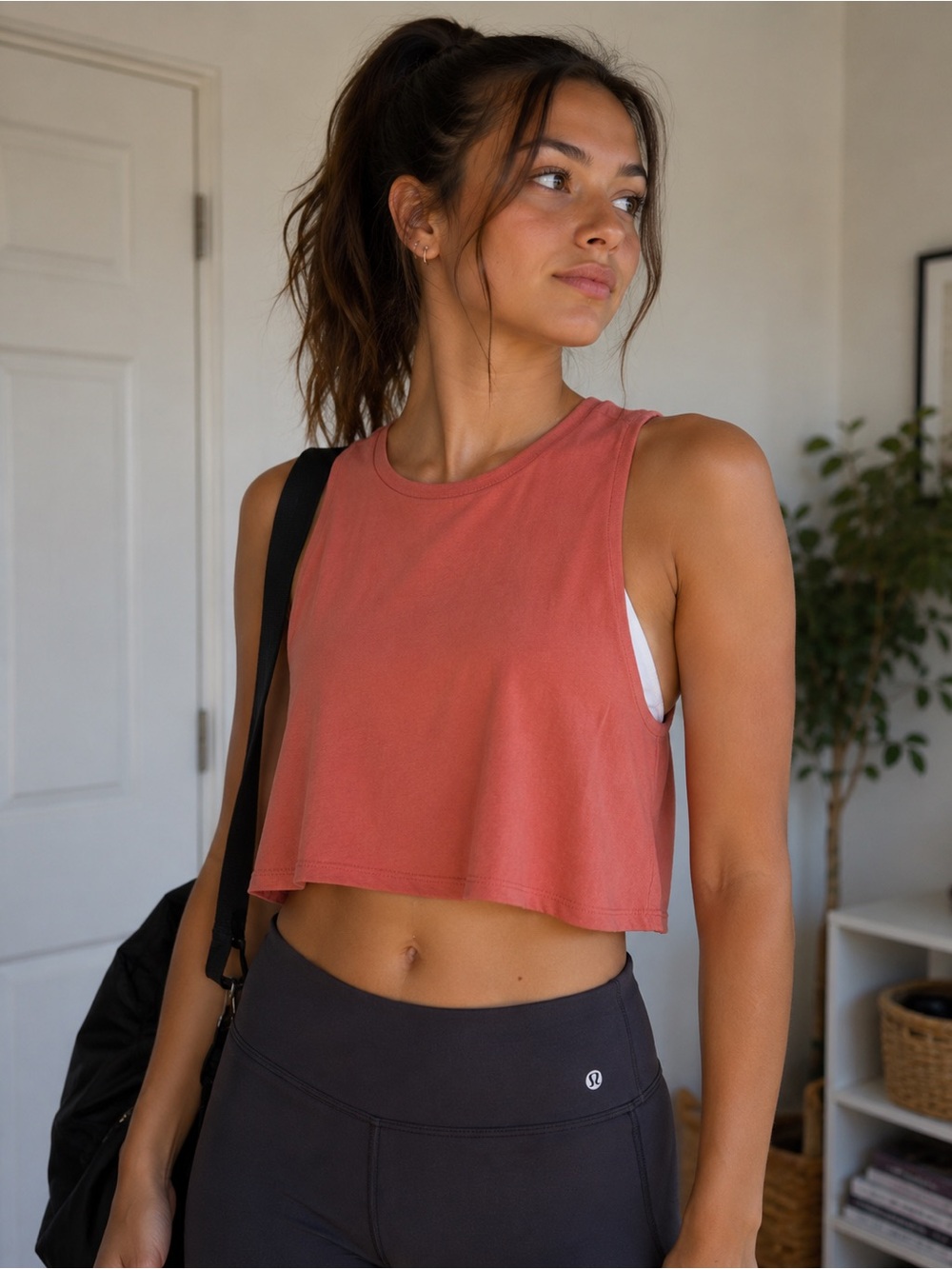 lululemon athletica Dusty Rose Cropped Tank Top